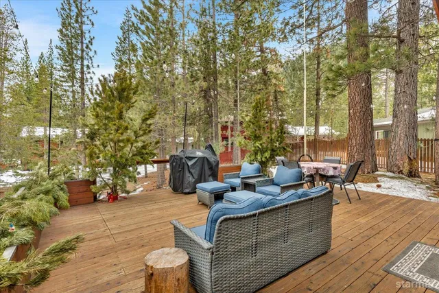 $885,000 | 3438 Beaver Brae, South Lake Tahoe, CA 96150