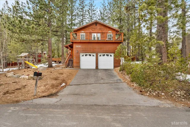 $885,000 | 3438 Beaver Brae, South Lake Tahoe, CA 96150