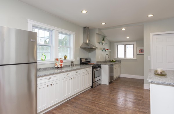 55 Navarre Street Boston, MA 02131 - Photo 4 of 16