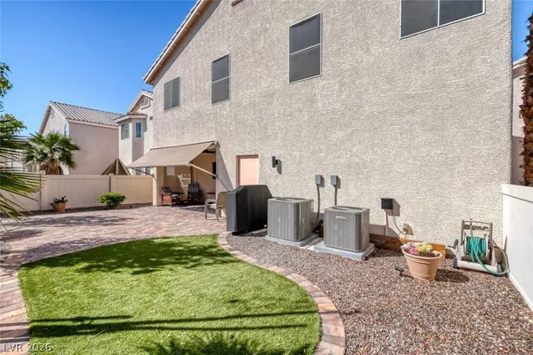 $2,650 | 9434 Marshall Creek Street, Las Vegas, NV 89178