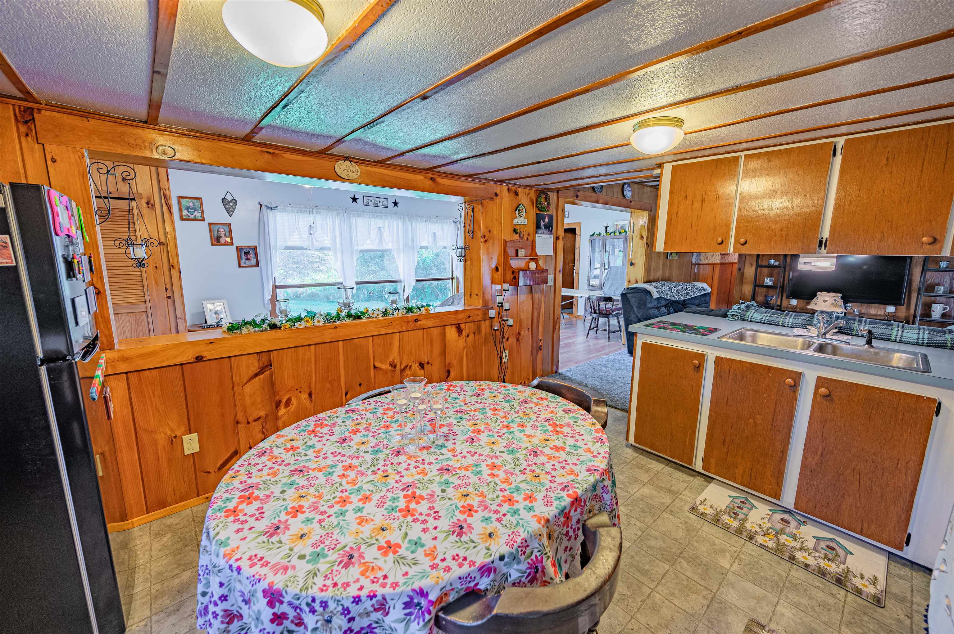 1225 Carrier Road Washington, VT 05675 - Photo 4 of 38