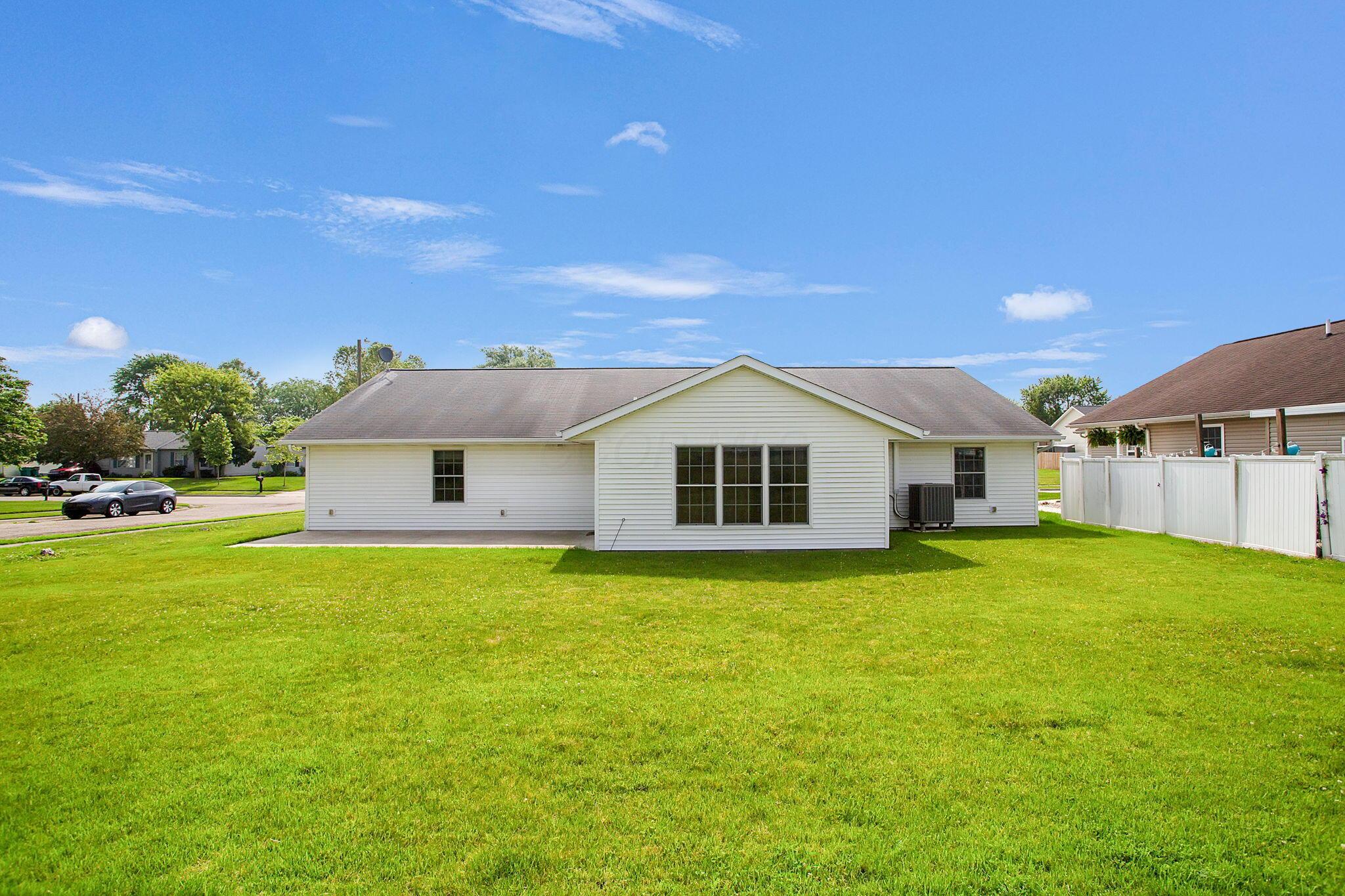 159 Hathaway Road West Jefferson, OH 43162 - Photo 32 of 51 8-web-or-mls-159HathawayRoad_Hommati102