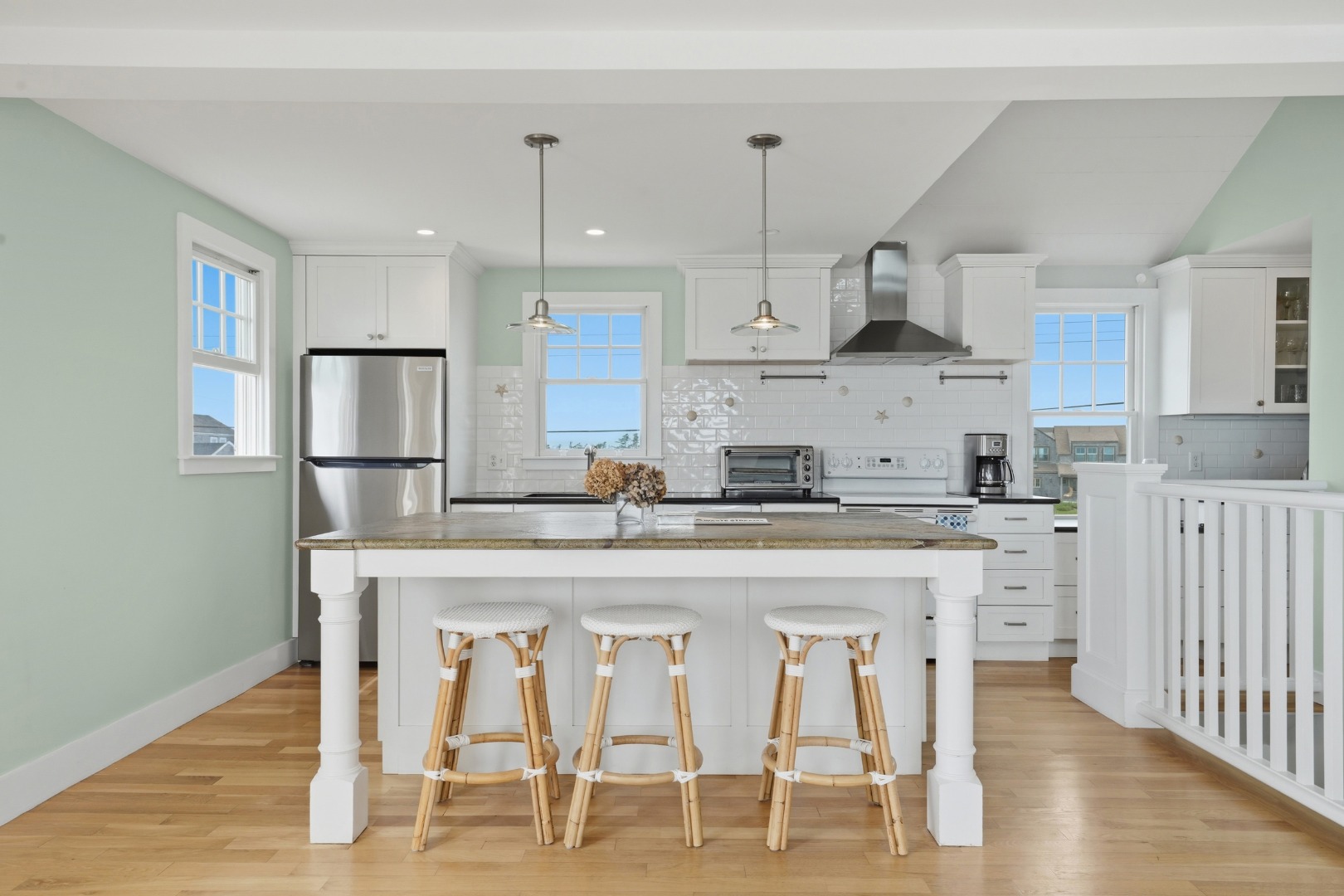 334 Madaket Road Nantucket, MA 02554 - Photo 15 of 48