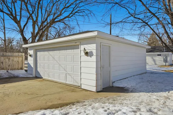 $270,000 | 1405 16th Street South, Fargo, ND 58103