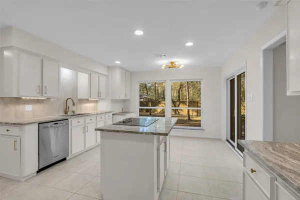 $625,000 | 11407 Timberwild Street, The Woodlands, TX 77380