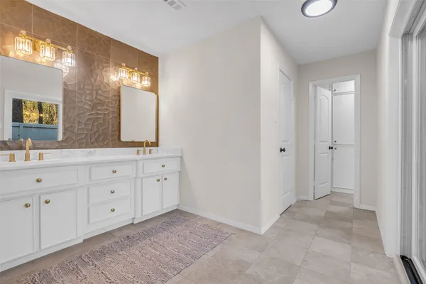 $625,000 | 11407 Timberwild Street, The Woodlands, TX 77380