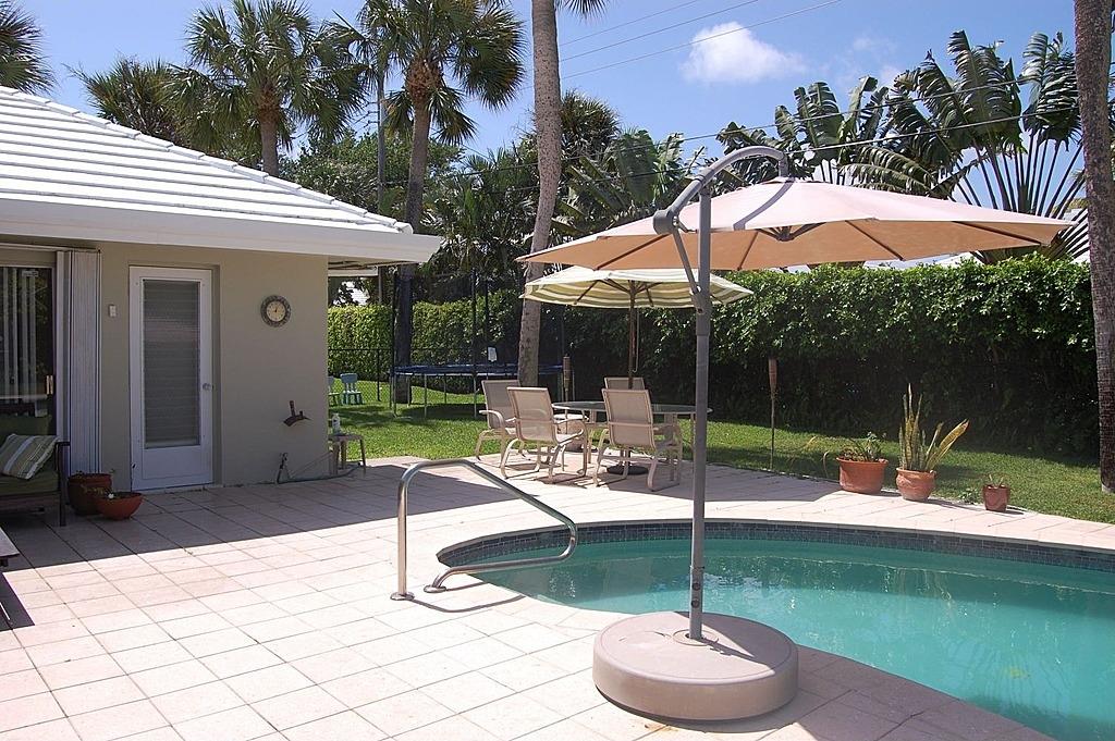 991 Mulberry Way Boca Raton, FL 33486 - Photo 14 of 28 Spacious heated pool