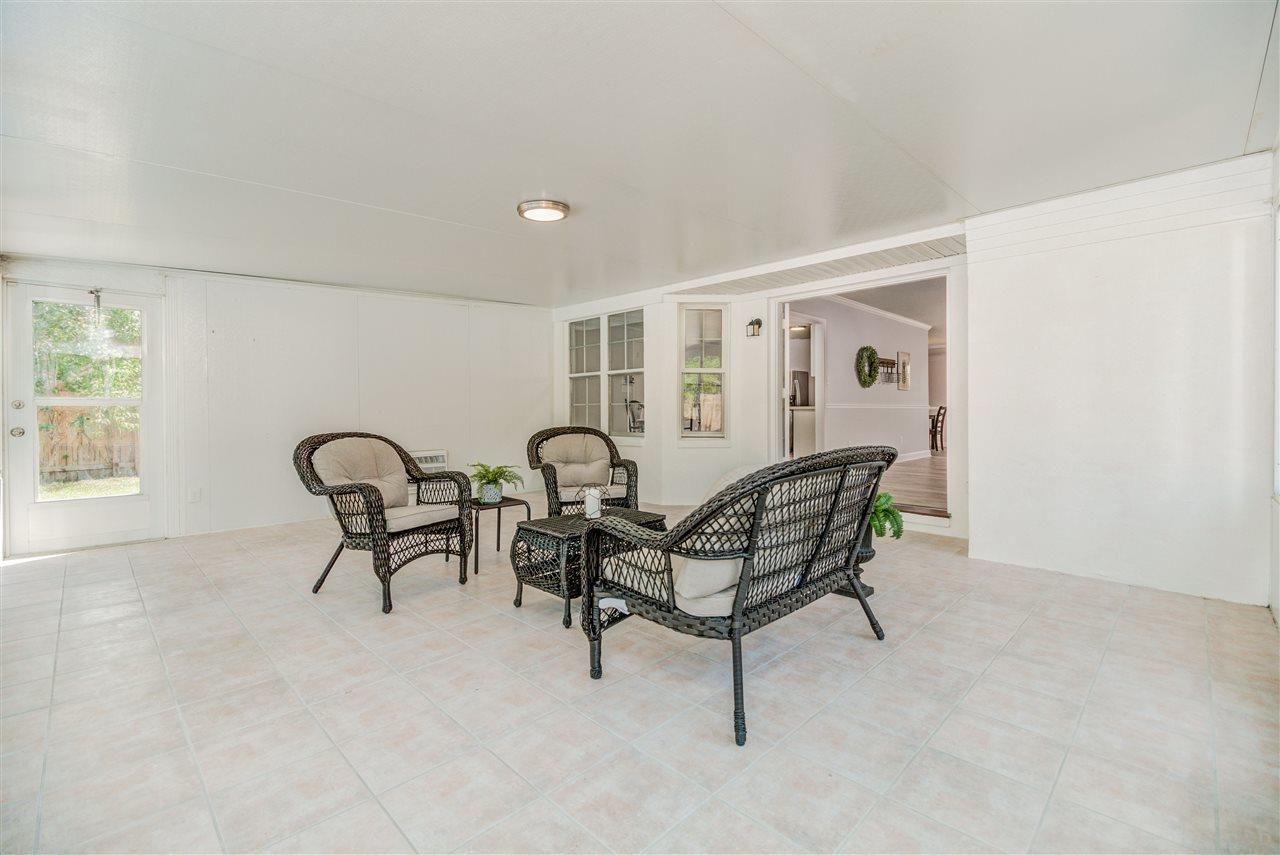 5815 Adelyn Road Pensacola, FL 32504 - Photo 14 of 37 Gallery Image 14