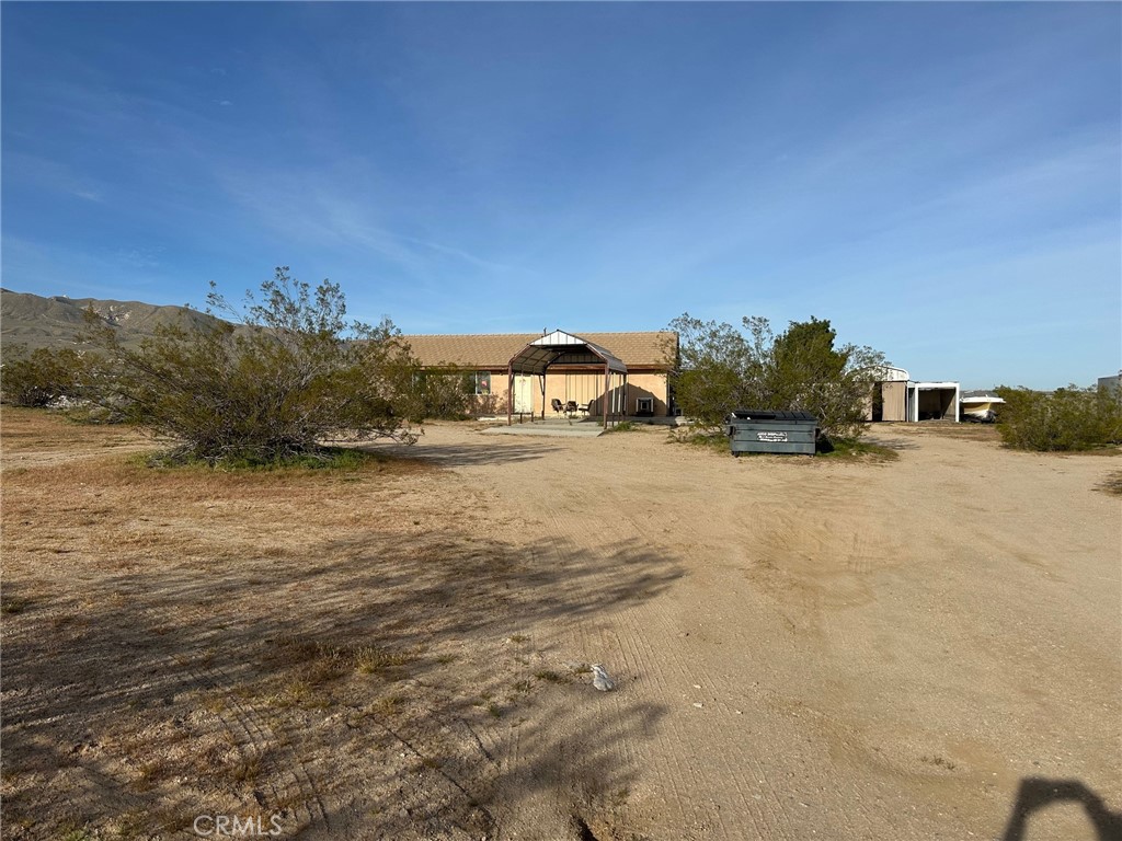 9772 Alamo Road Lucerne Valley, CA 92356 - Photo 4 of 24