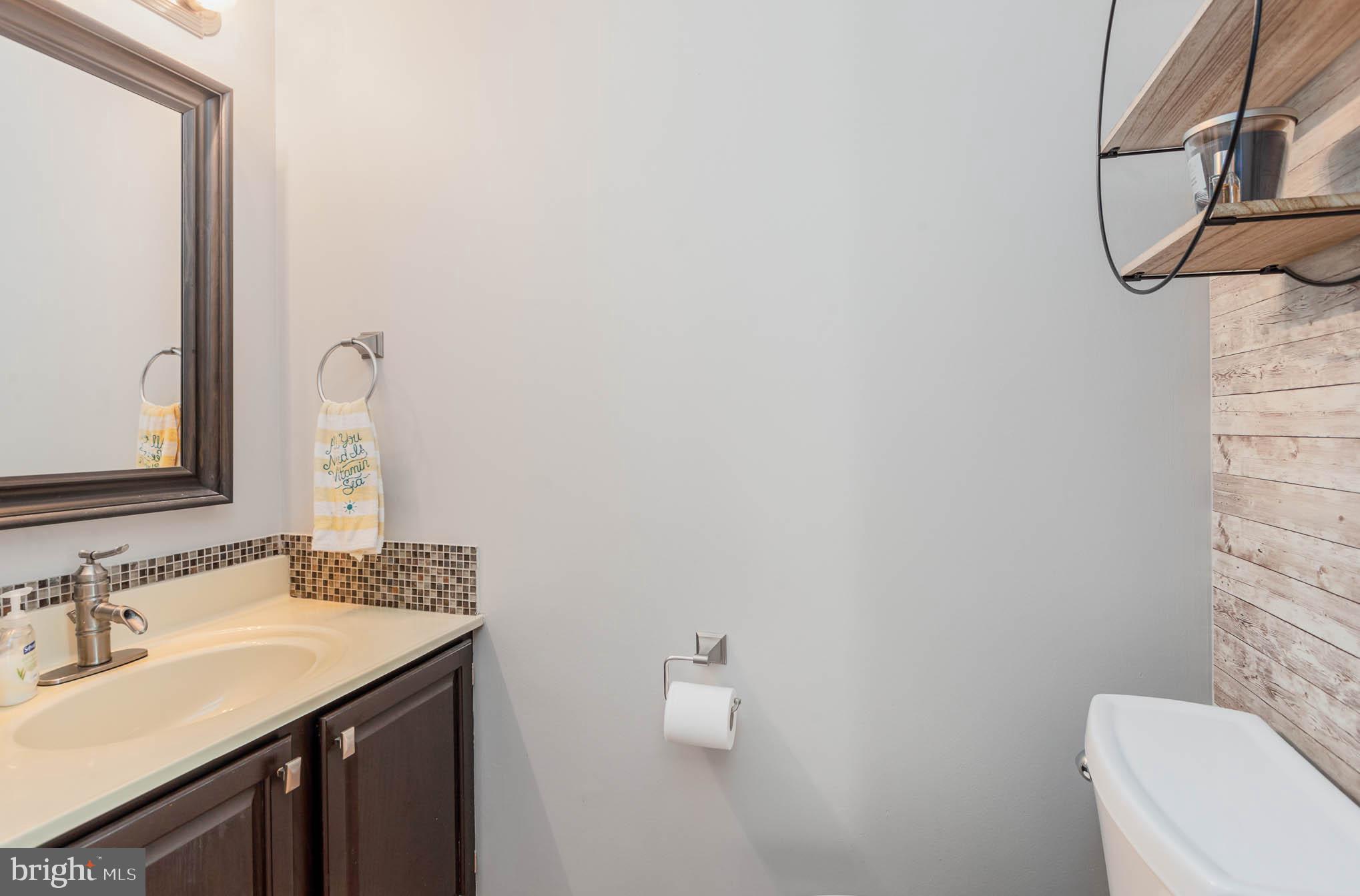 8719 Silver Hall Road Perry Hall, MD 21128 - Photo 11 of 27 Gallery Image 11