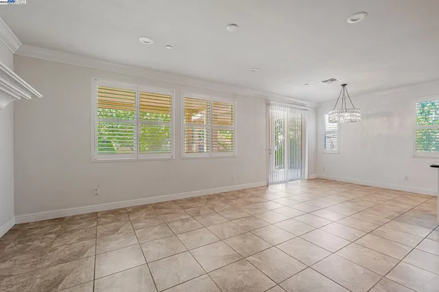 $539,999 | 2491 Redbud Way, Manteca, CA 95336