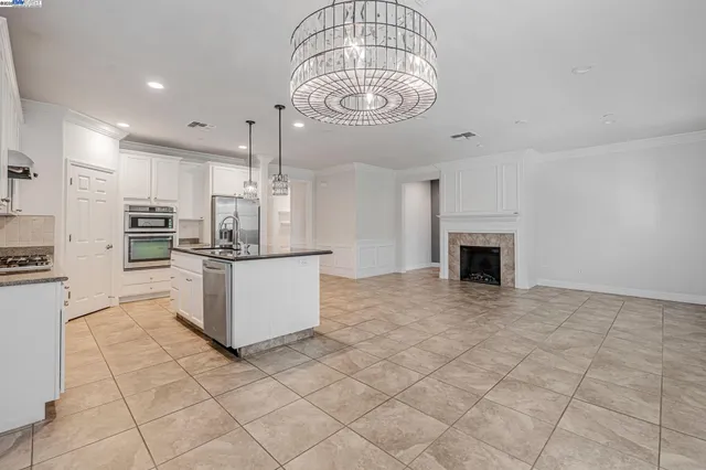 $539,999 | 2491 Redbud Way, Manteca, CA 95336