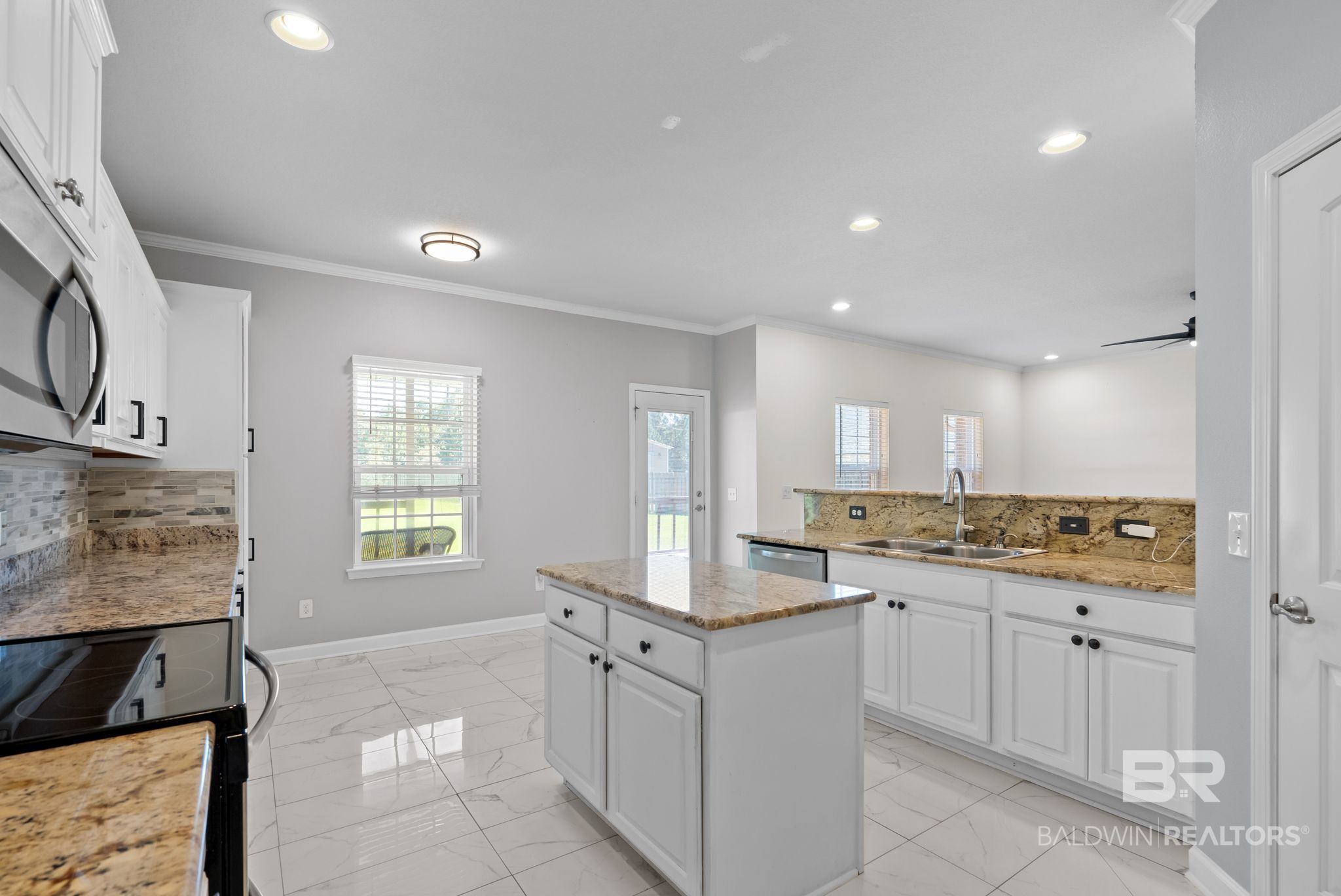 10147 Lyttleton Loop Lillian, AL 36549 - Photo 11 of 29 Gallery Image 11