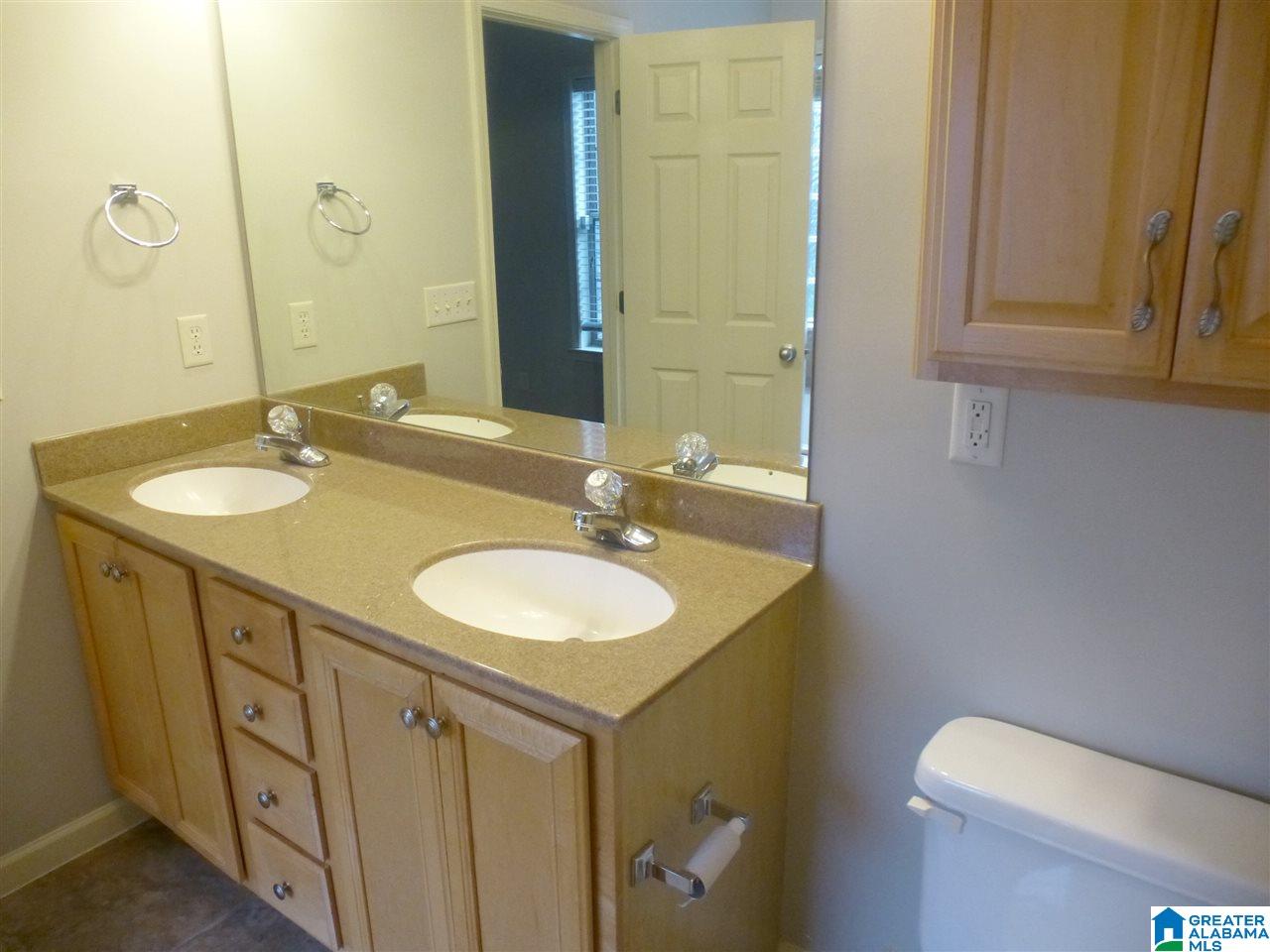 244 Queens Gate Alabaster, AL 35114 - Photo 11 of 31