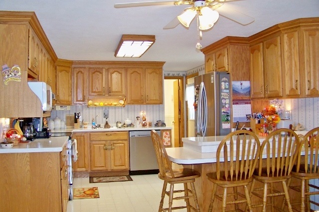 12360 Cedar Road Bourbon, IN 46504 - Photo 4 of 27