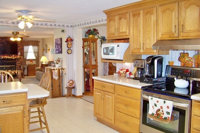 12360 Cedar Road Bourbon, IN 46504 - Photo 5 of 27