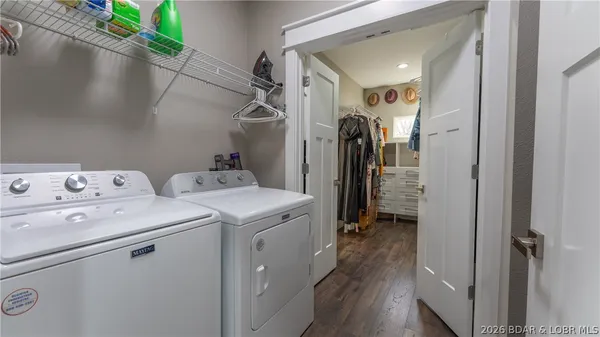 $575,000 | 190 Flynn Road, Lake Ozark, MO 65049