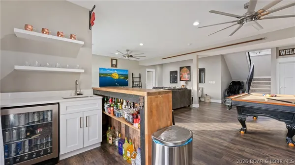 $575,000 | 190 Flynn Road, Lake Ozark, MO 65049