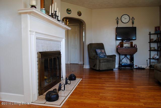 4006 Billtown Road Louisville, KY 40299 - Photo 12 of 21 14