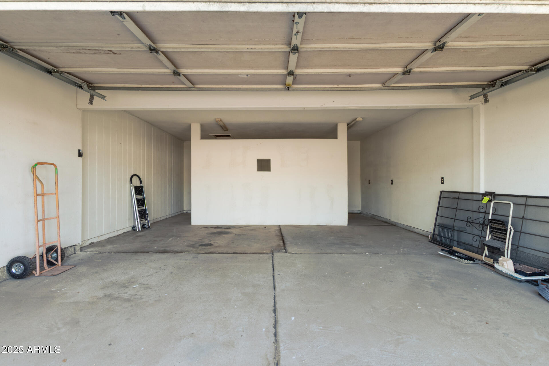 7609 West Cheery Lynn Road Phoenix, AZ 85033 - Photo 29 of 35 30 - Cheery Lynn