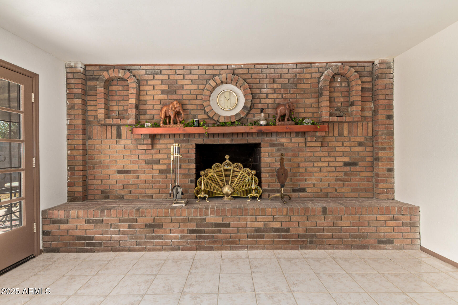 7609 West Cheery Lynn Road Phoenix, AZ 85033 - Photo 10 of 35 11 - Cheery Lynn