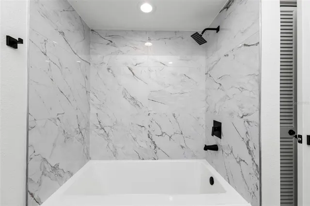 $2,850 | 2161 Aqui Esta Drive, Punta Gorda, FL 33950