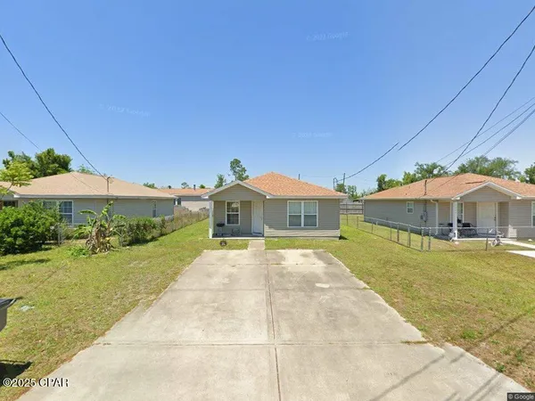 $1,575 | 5101 Willow Street, Panama City, FL 32404