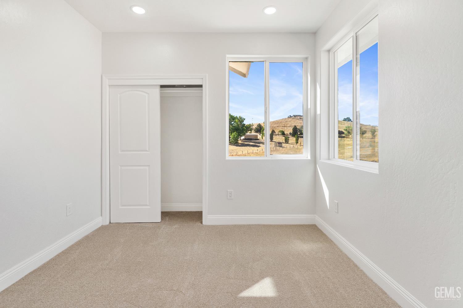 Undisclosed Address Tehachapi, CA 93561 - Photo 23 of 39