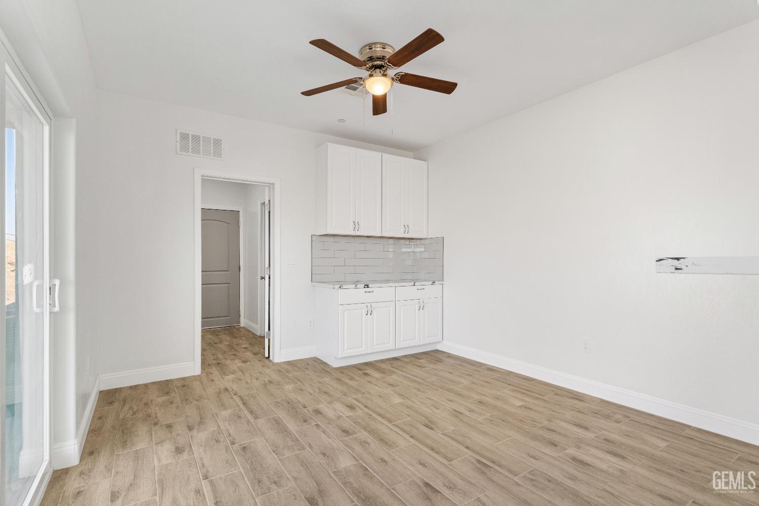 Undisclosed Address Tehachapi, CA 93561 - Photo 25 of 39