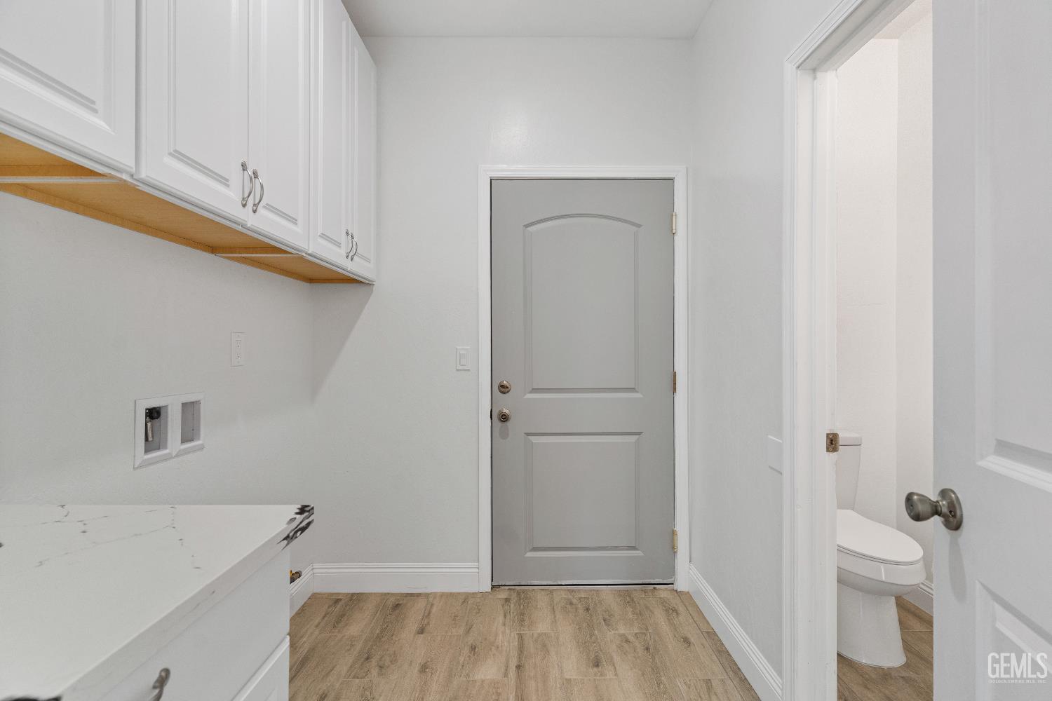 Undisclosed Address Tehachapi, CA 93561 - Photo 26 of 39