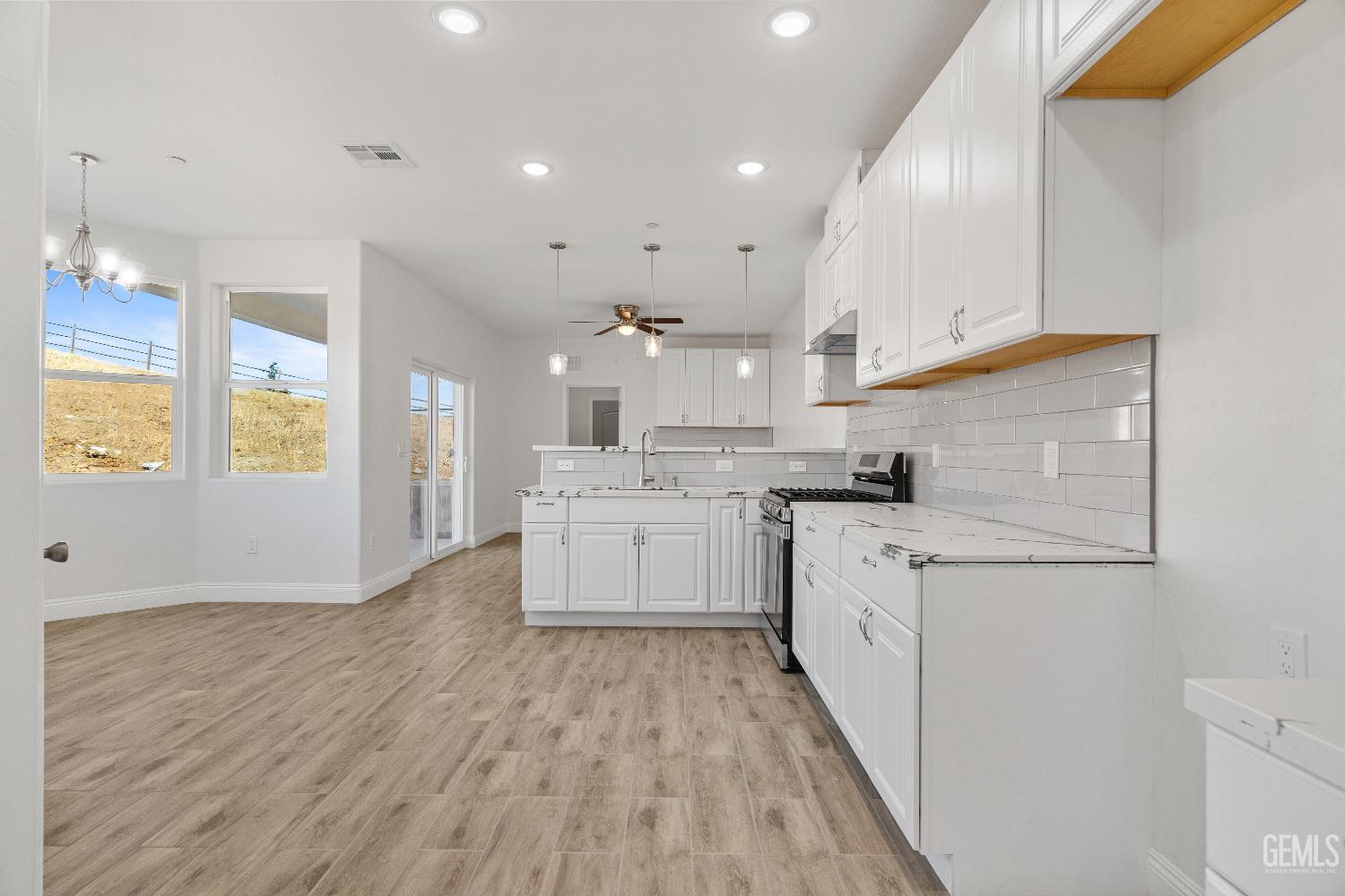 Undisclosed Address Tehachapi, CA 93561 - Photo 10 of 39