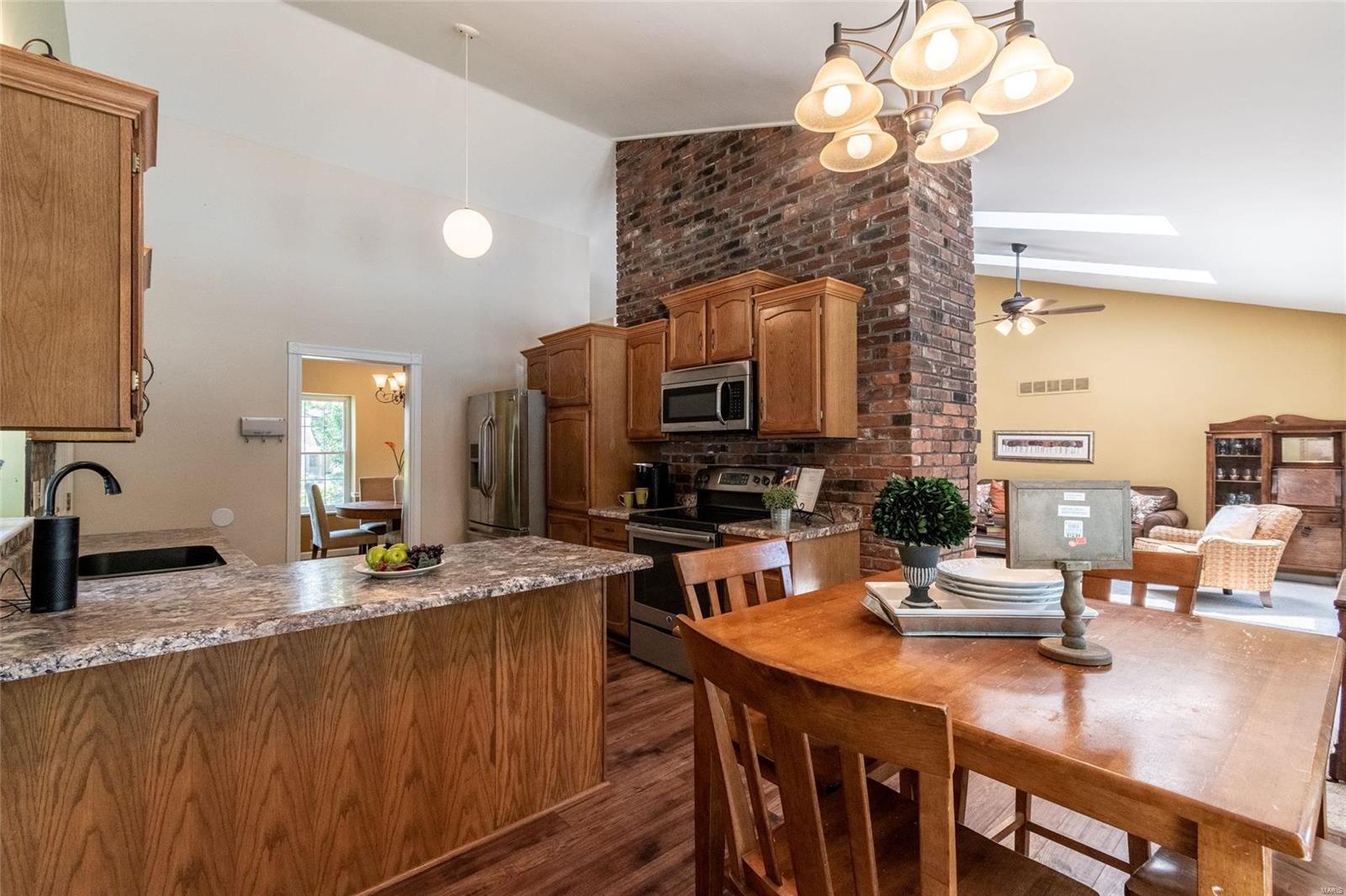 10 Ardennais Road St. Peters, MO 63376 - Photo 15 of 38