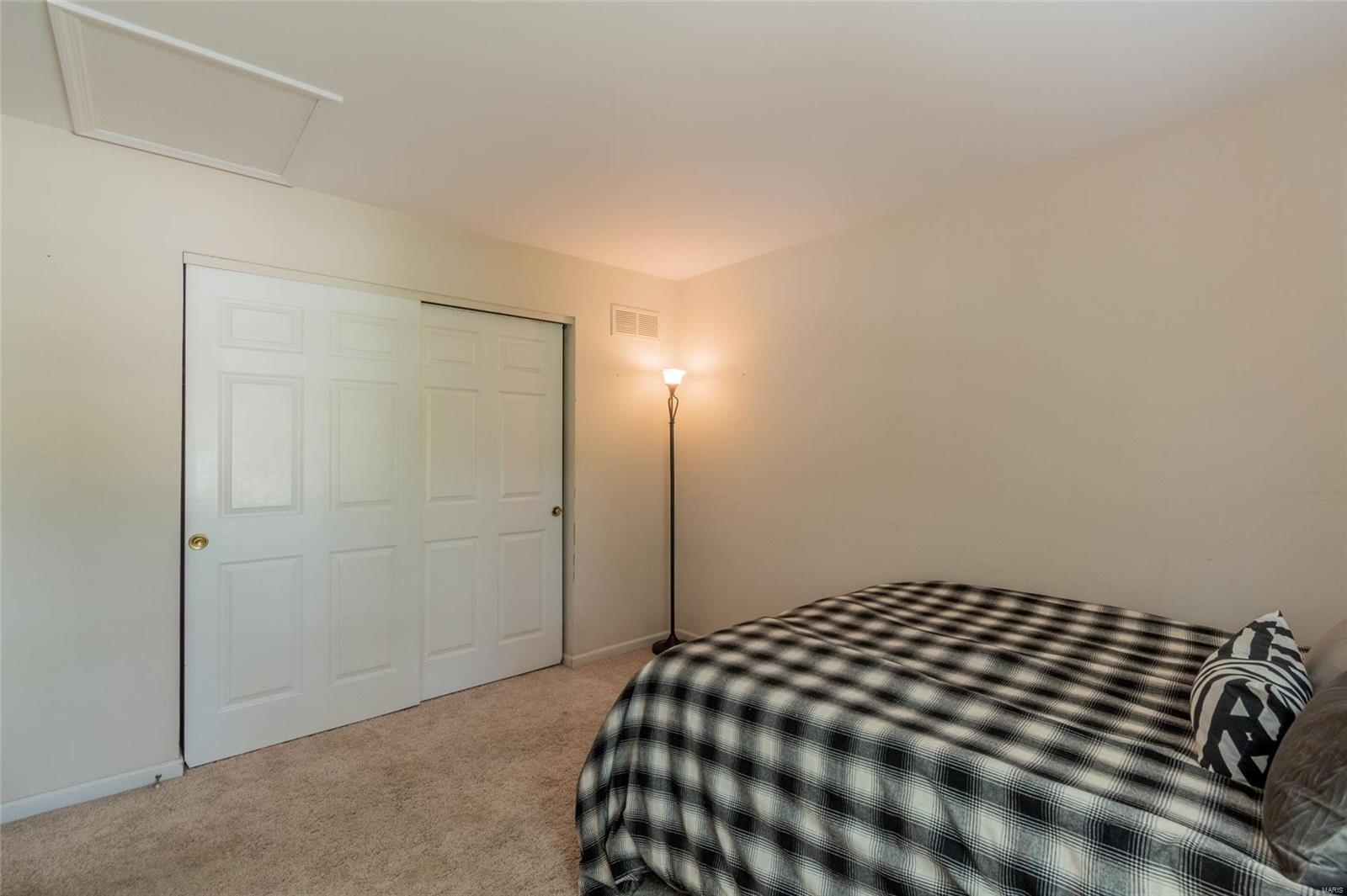 10 Ardennais Road St. Peters, MO 63376 - Photo 25 of 38