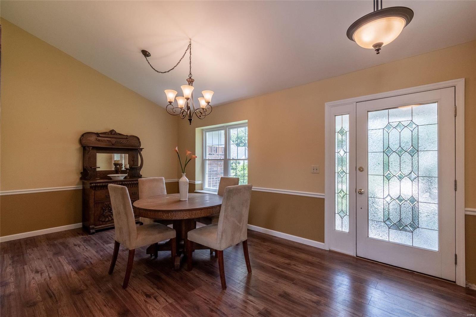10 Ardennais Road St. Peters, MO 63376 - Photo 6 of 38