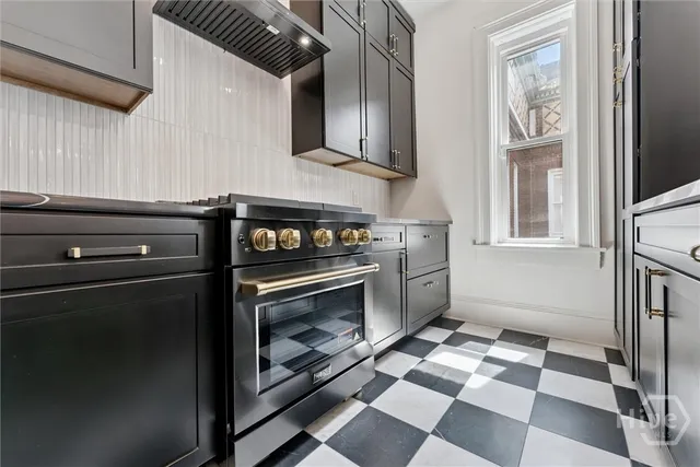 $1,395,000 | 24 East Liberty, Unit 73/83, Savannah, GA 31401