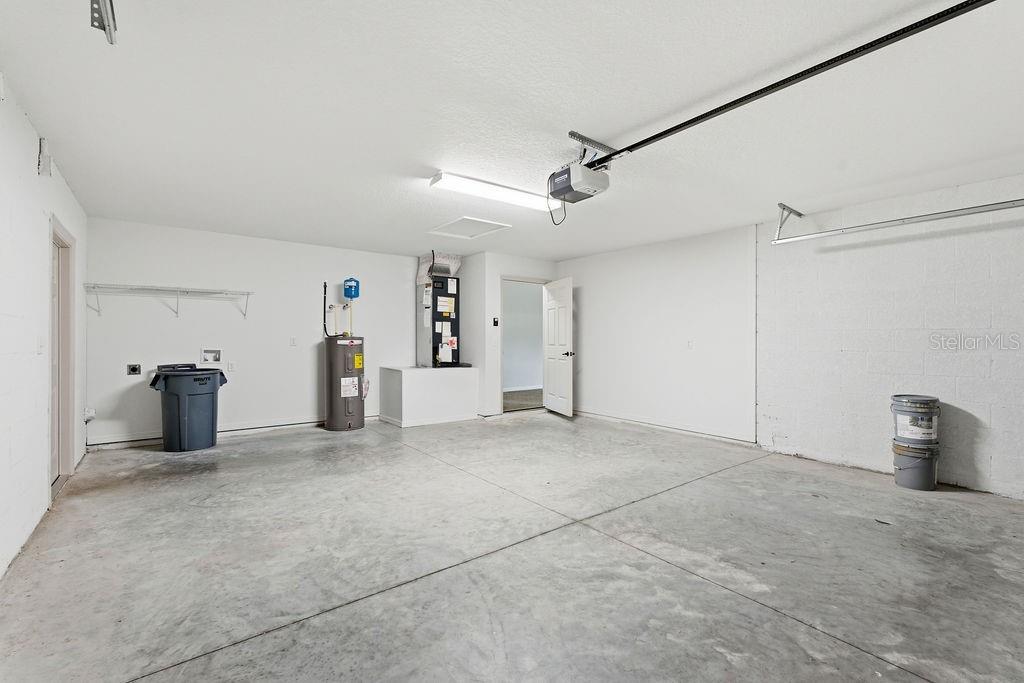 16592 Southwest 31st Circle Ocala, FL 34473 - Photo 23 of 27 a view of an empty room with a window