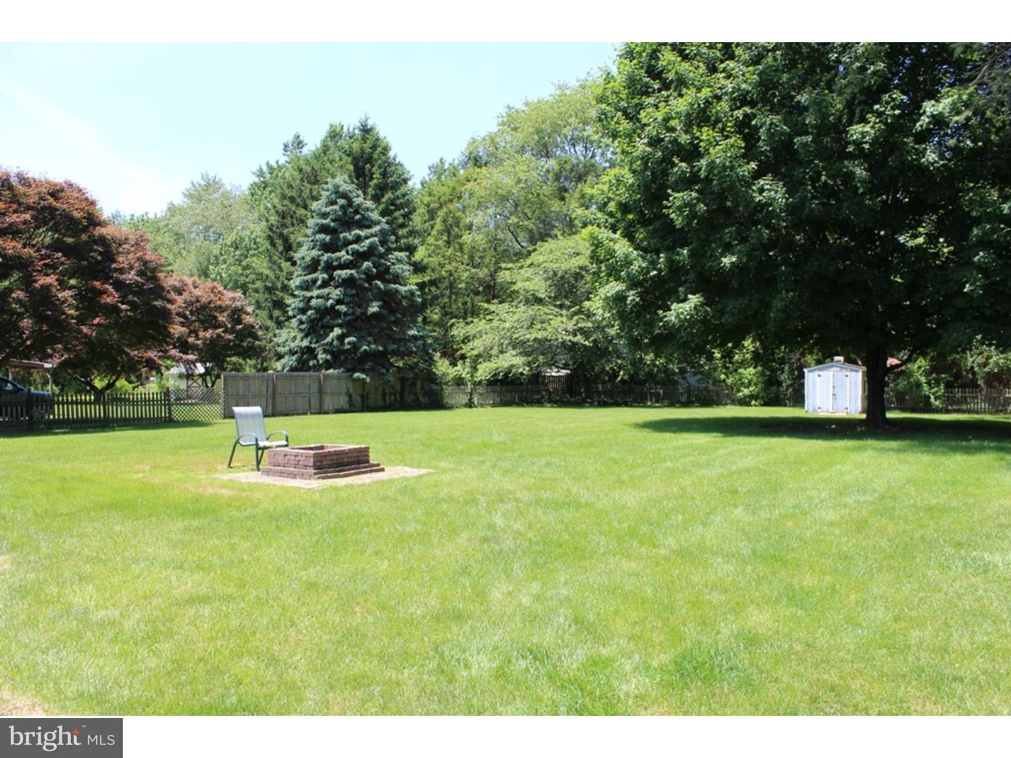 19 Penn Lyle Road Princeton Junction, NJ 08550 - Photo 22 of 22 Back Yard
