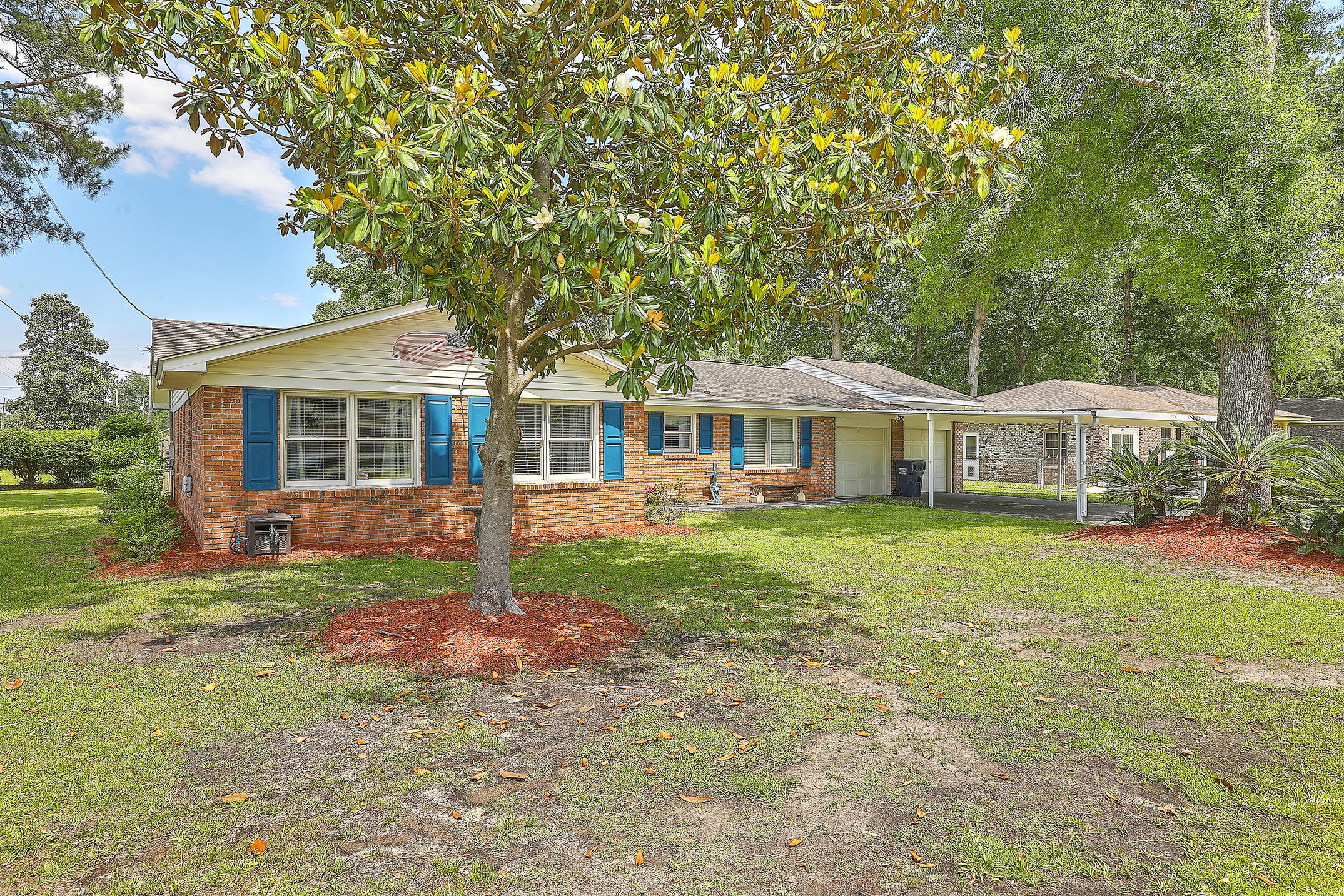 101 County Rd S-18-513 Ladson, SC 29456 - Photo 1 of 28 1R3A7400_1_2_3_4_5_6