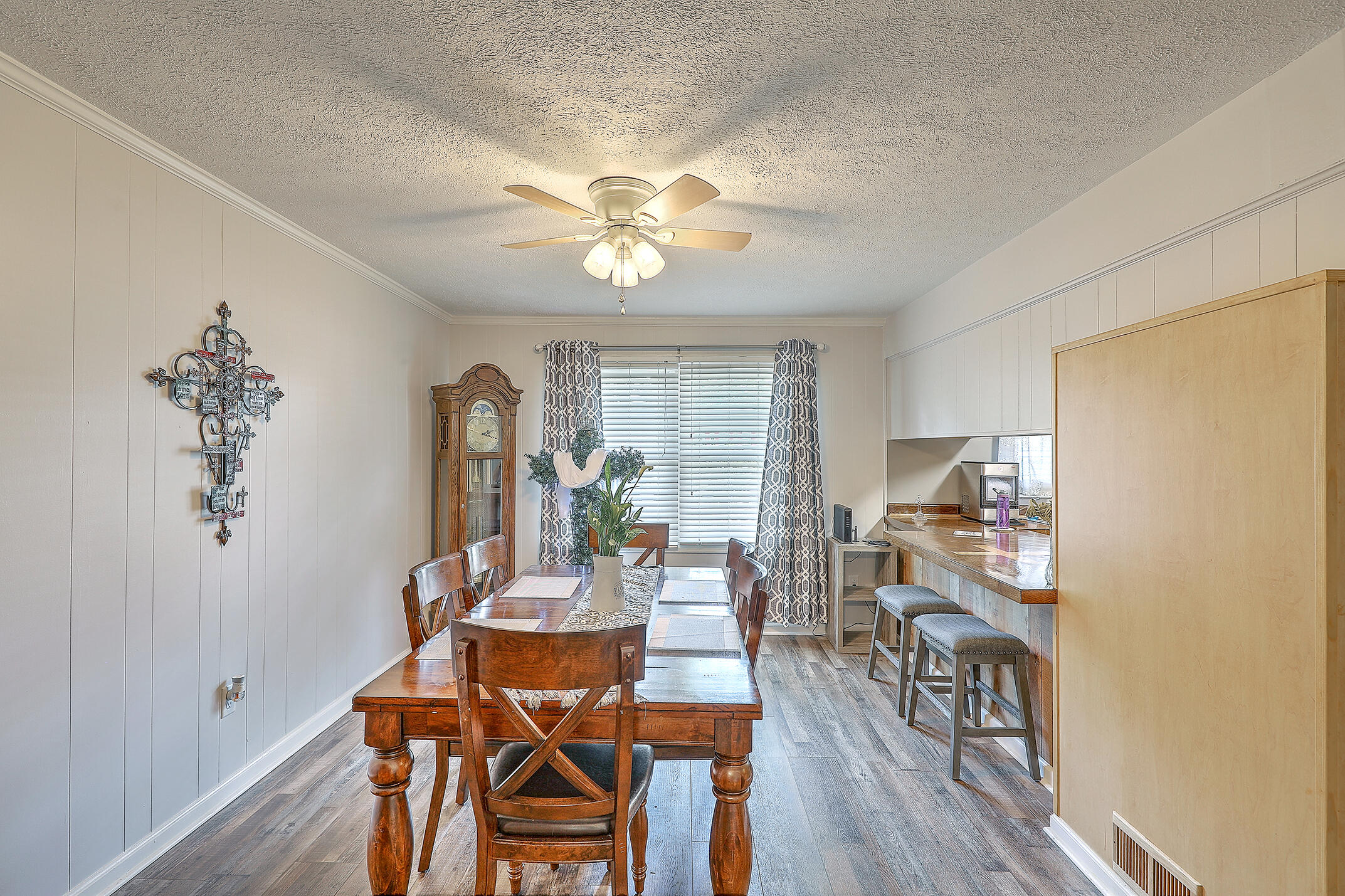 101 County Rd S-18-513 Ladson, SC 29456 - Photo 13 of 28 1R3A7281_2_3_4_5_6_7