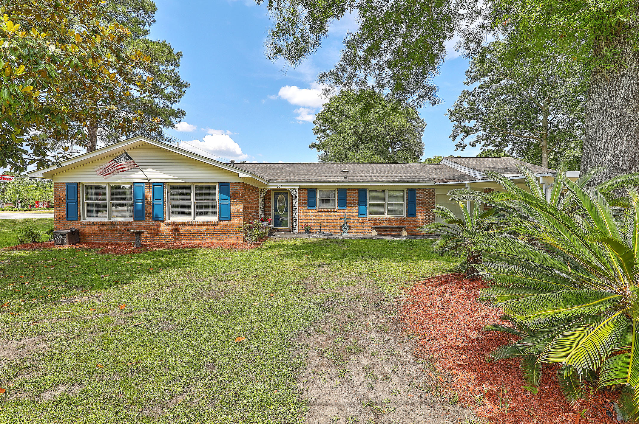 101 County Rd S-18-513 Ladson, SC 29456 - Photo 28 of 28 1R3A7393_4_5_6_7_8_9