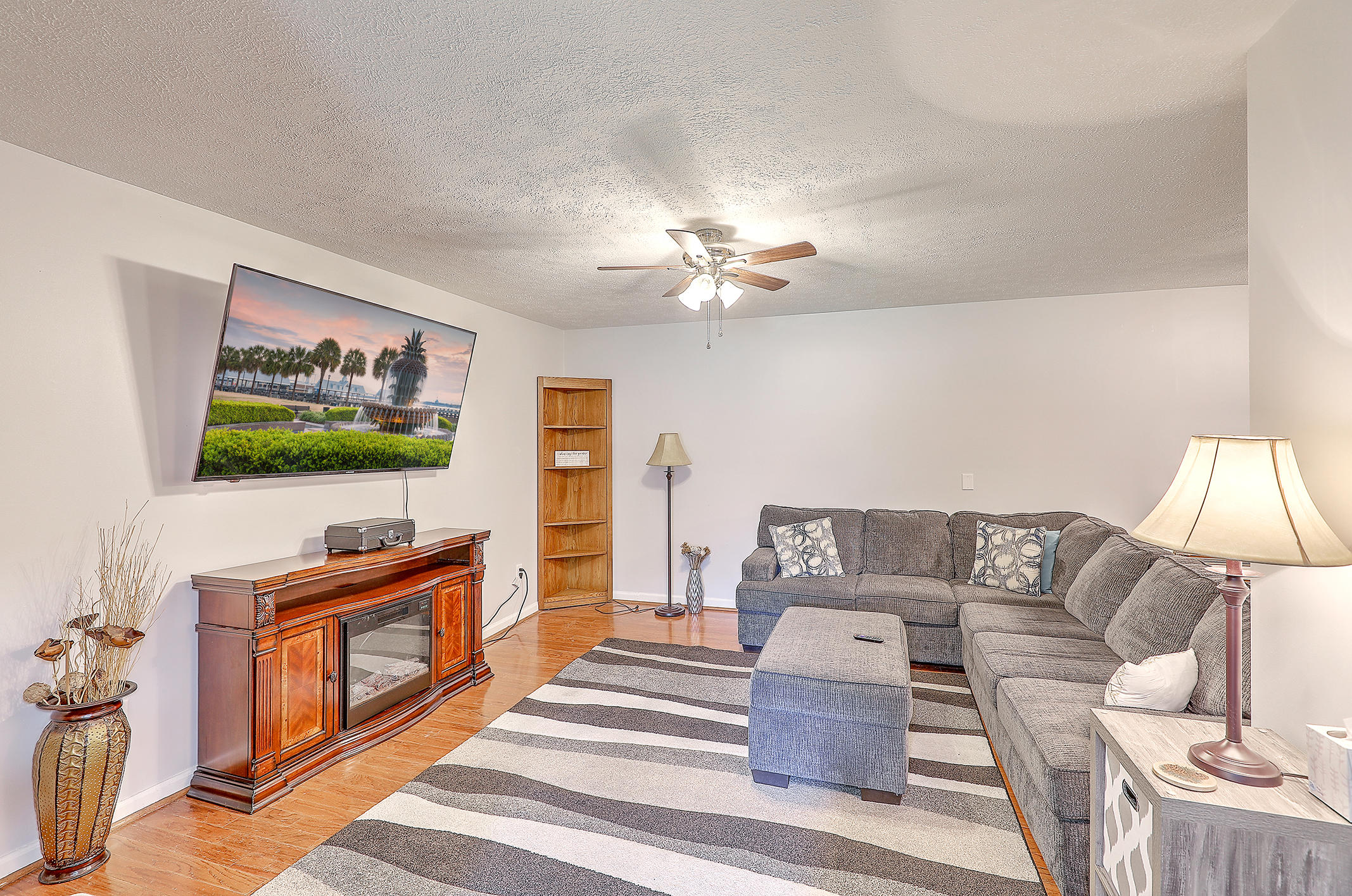101 County Rd S-18-513 Ladson, SC 29456 - Photo 4 of 28 1R3A7323_4_5_6_7_8_9