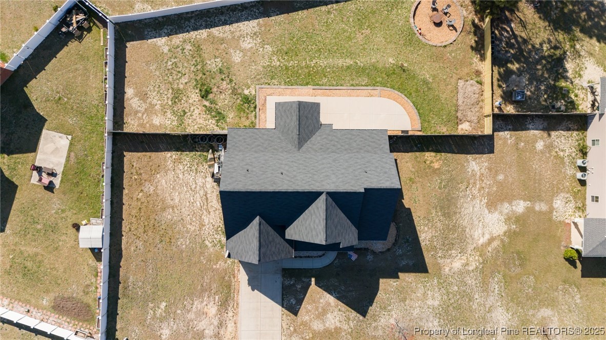 181 Boulder Drive Sanford, NC 27332 - Photo 3 of 43