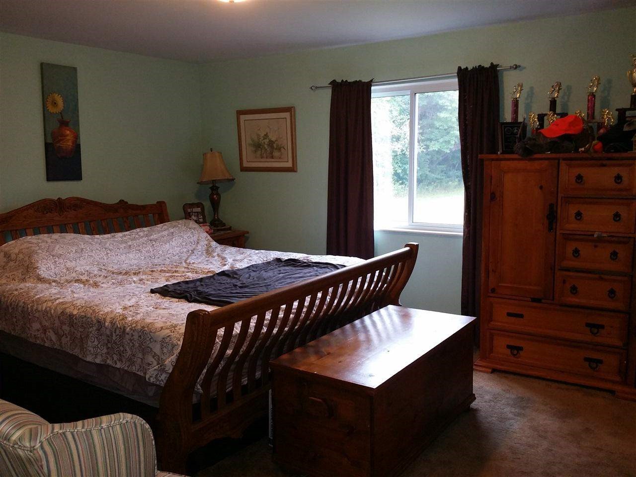 2322 East Vienna Road Clio, MI 48420 - Photo 33 of 70 21509314-34.JPG