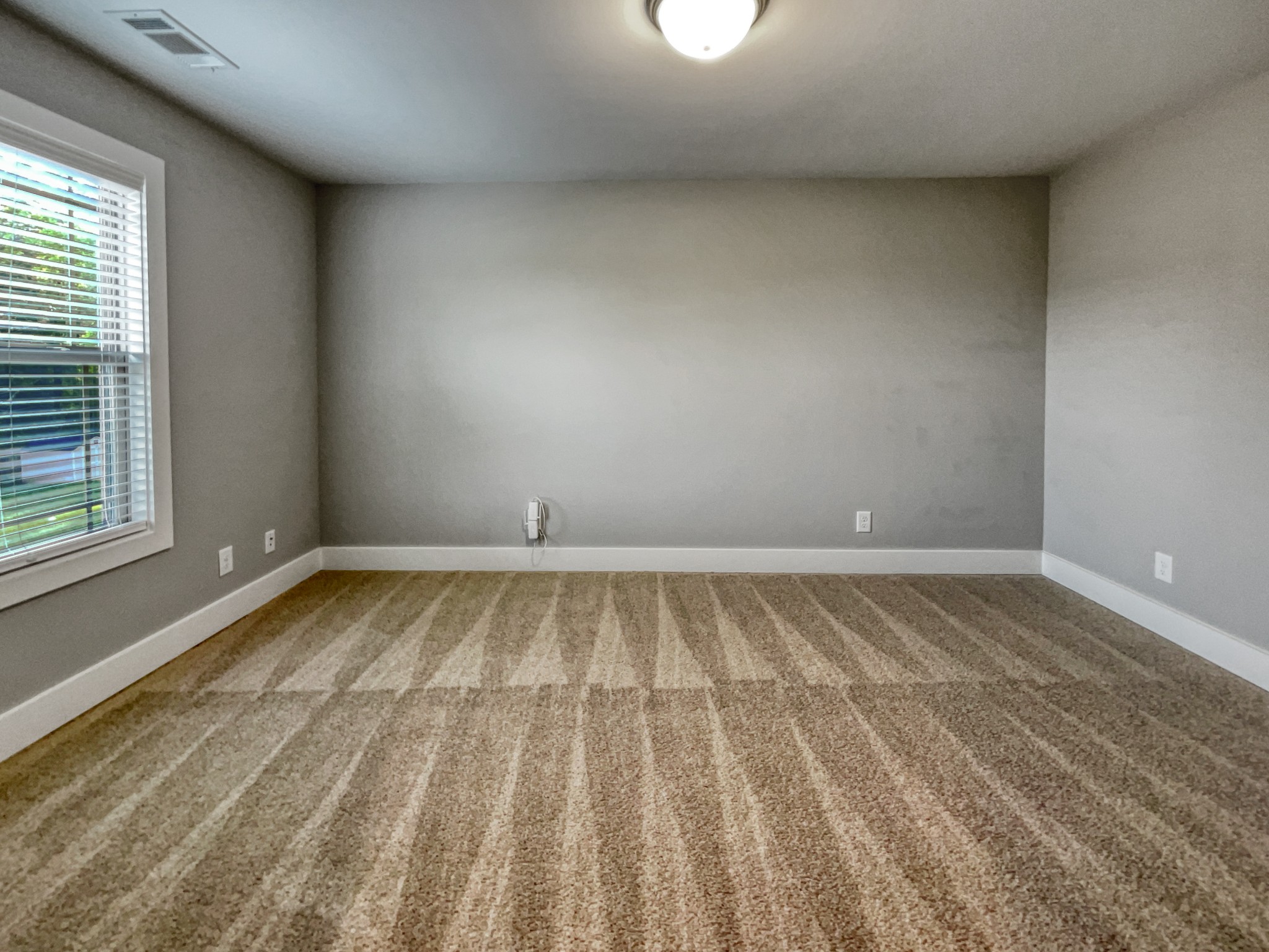 6650 Murfreesboro Road Lebanon, TN 37090 - Photo 23 of 27 a view of a room with a window