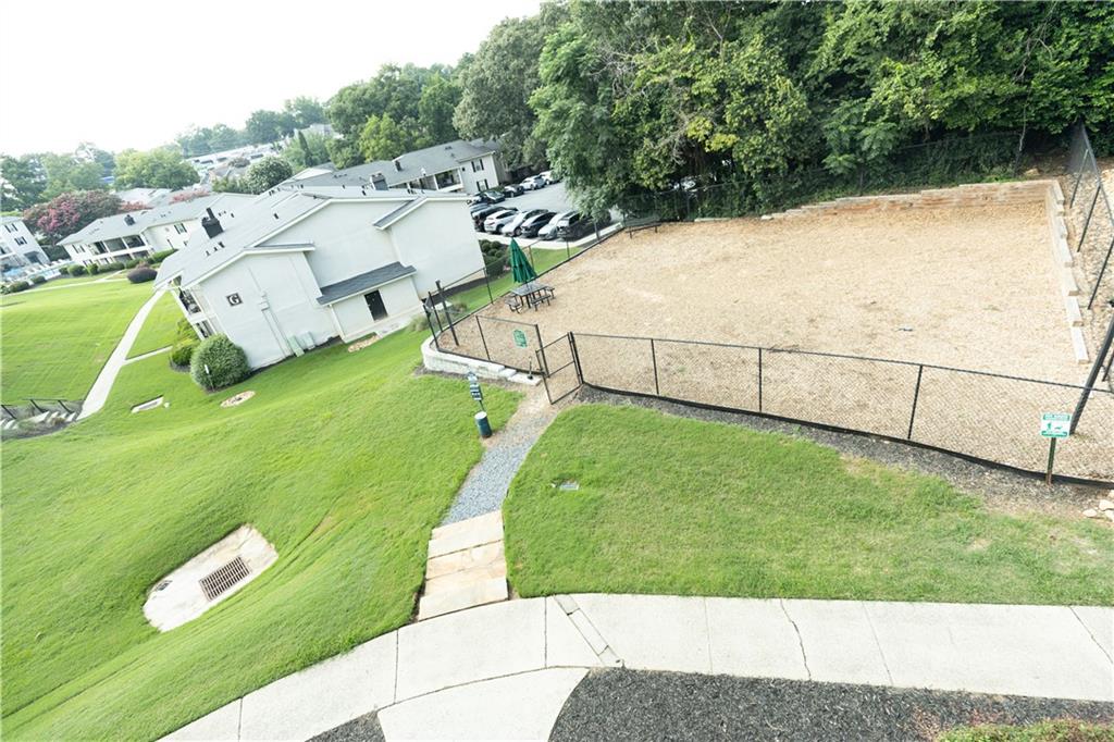 1150 Collier Road Northwest, Unit 11I Atlanta, GA 30318 - Photo 17 of 30 Gallery Image 17