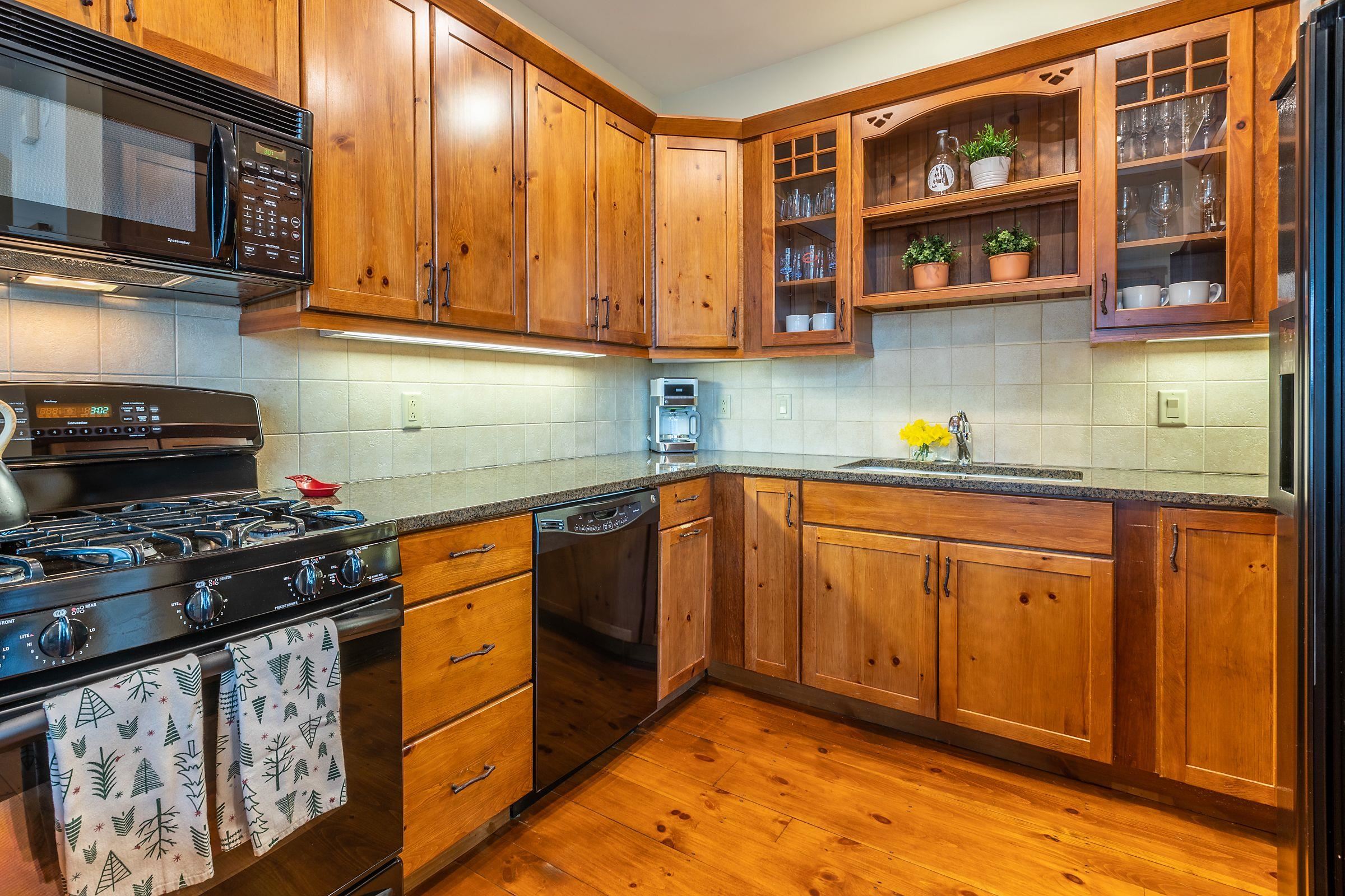 3 B Balsam Corner Stratton, VT 05155 - Photo 11 of 40 Gallery Image 11