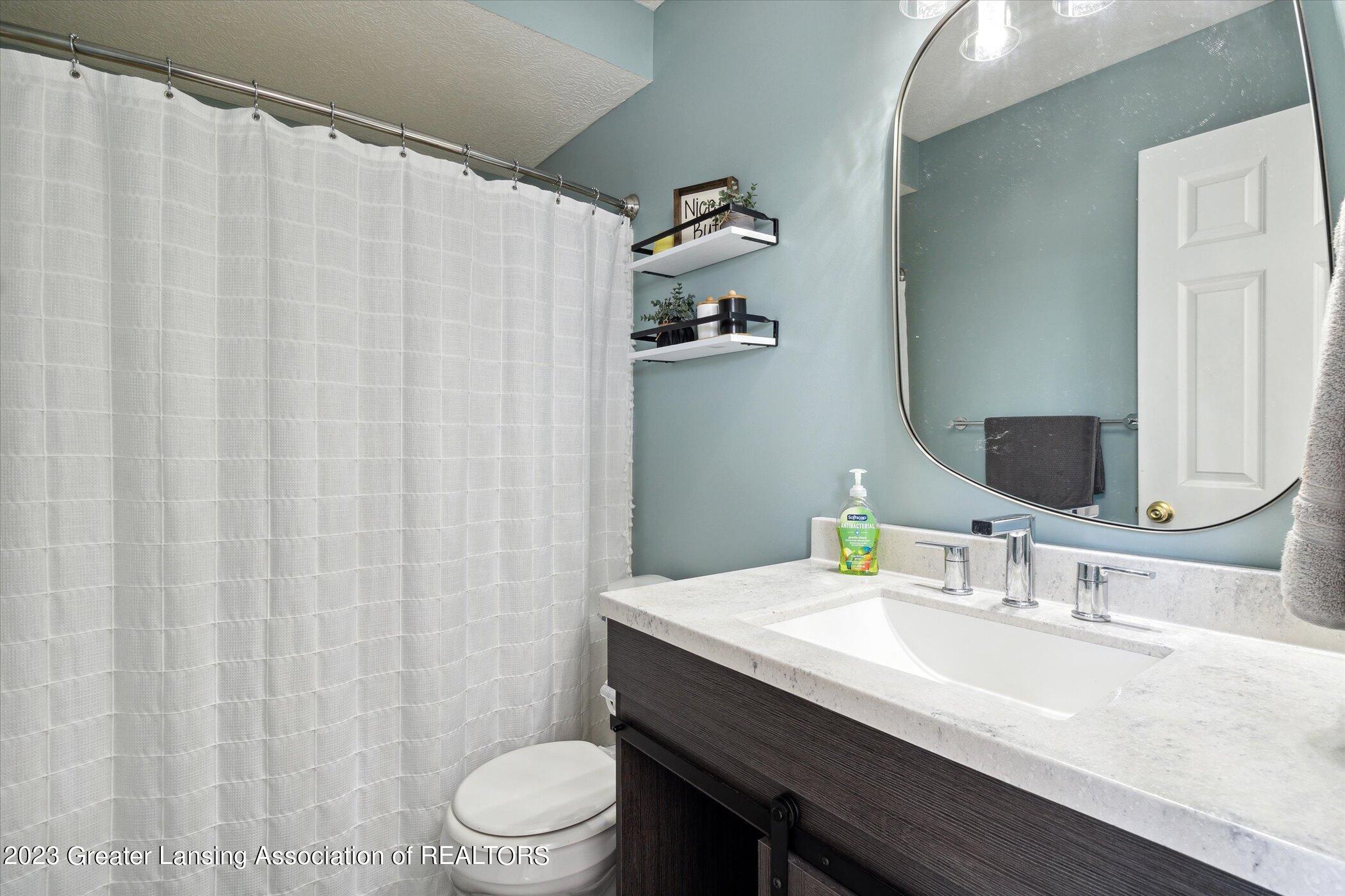 1880 East Townsend Road St. Johns, MI 48879 - Photo 22 of 49 22-1880-E-Townsend-Rd-St-Johns-MI-48879-