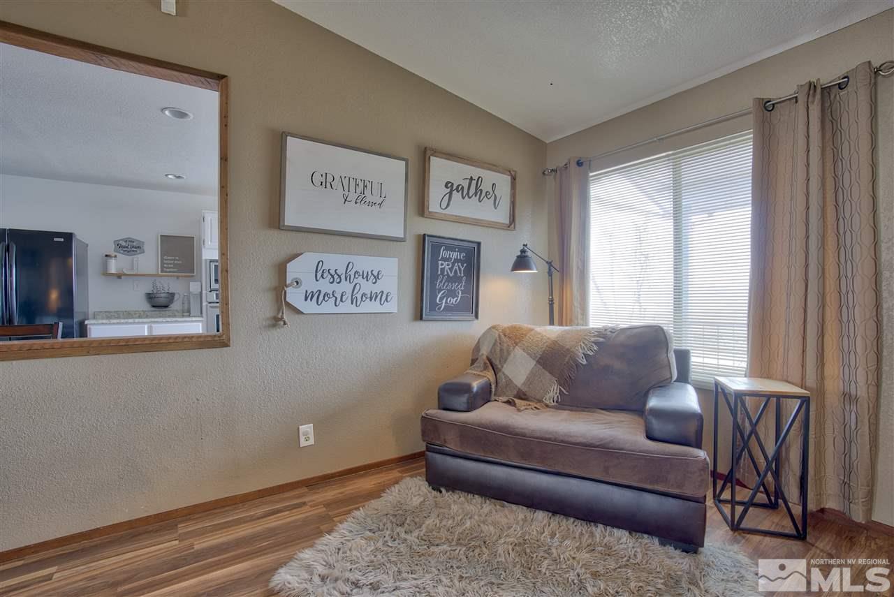 805 Hoge Road Reno, NV 89506 - Photo 4 of 17 a living room with furniture and a window