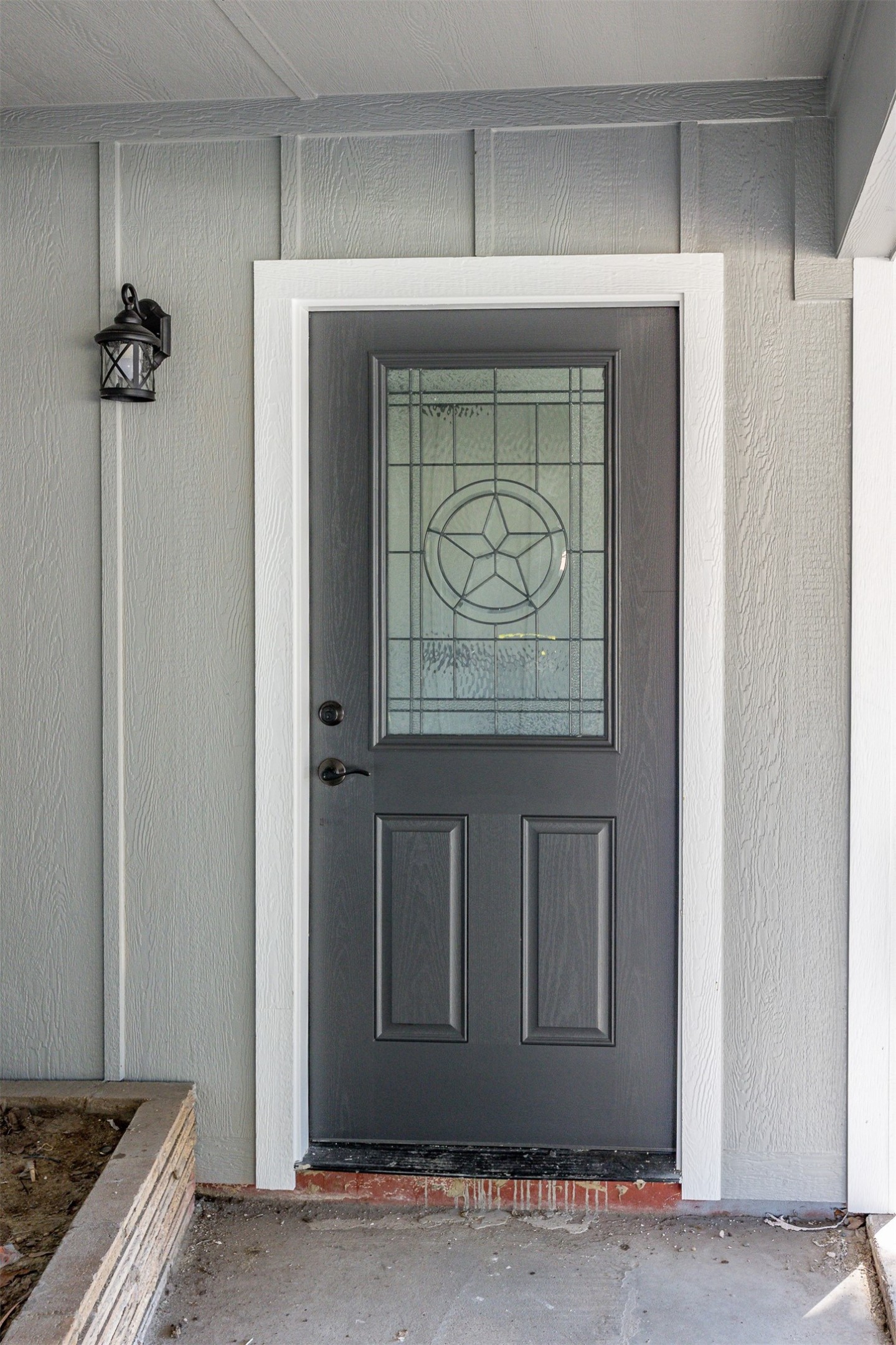 1108 18th Street Nederland, TX 77627 - Photo 16 of 30 beautiful front door