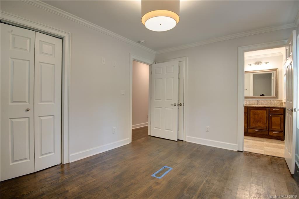 6232 Sharon Road Charlotte, NC 28210 - Photo 17 of 30 Gallery Image 17